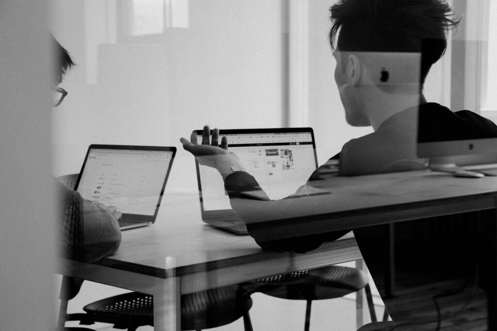 IT help desk support specialist